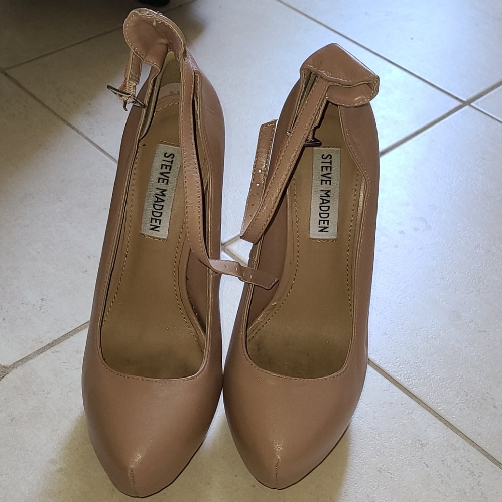 Steve Madden Larsa 👠